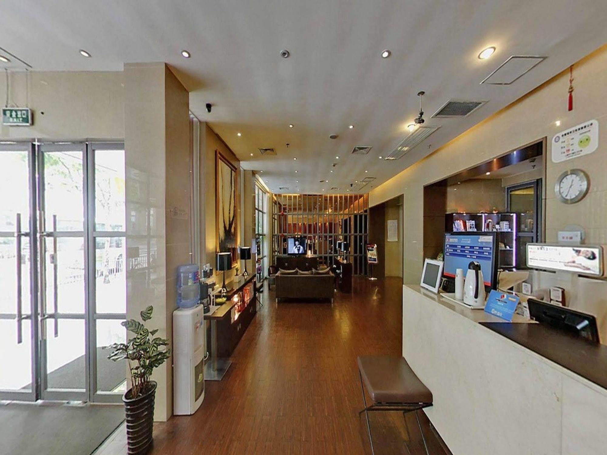 Ji Hotel Xintiandi Shanghai Exterior foto
